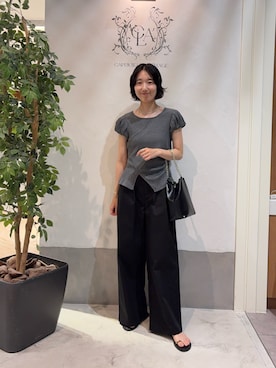 「CAPRICIEUX LE'MAGE（カプリシューレマージュ）のミニバルーンラップT（Tシャツ/カットソー、グレー系）」を使った、tasaka yunaさん（レディース・161cm）の夏コーディネート
