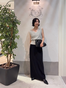 「CAPRICIEUX LE'MAGE（カプリシューレマージュ）のレーストリミングノースリニット（ニット/セーター、グレー系）」を使った、tasaka yunaさん（レディース・161cm）の夏コーディネート