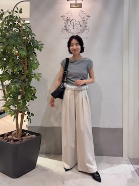 「CAPRICIEUX LE'MAGE（カプリシューレマージュ）の【前後2way】裾レースミニ袖T（Tシャツ/カットソー、グレー系）」を使った、tasaka yunaさん（レディース・161cm）の夏コーディネート