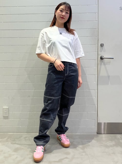 ★adidas originals★W ESSENTIAL CROP TEE 半袖Tシャツ★追跡可 エッセンシャルズ クロップ半袖Tシャツ / アディダスオリジナル