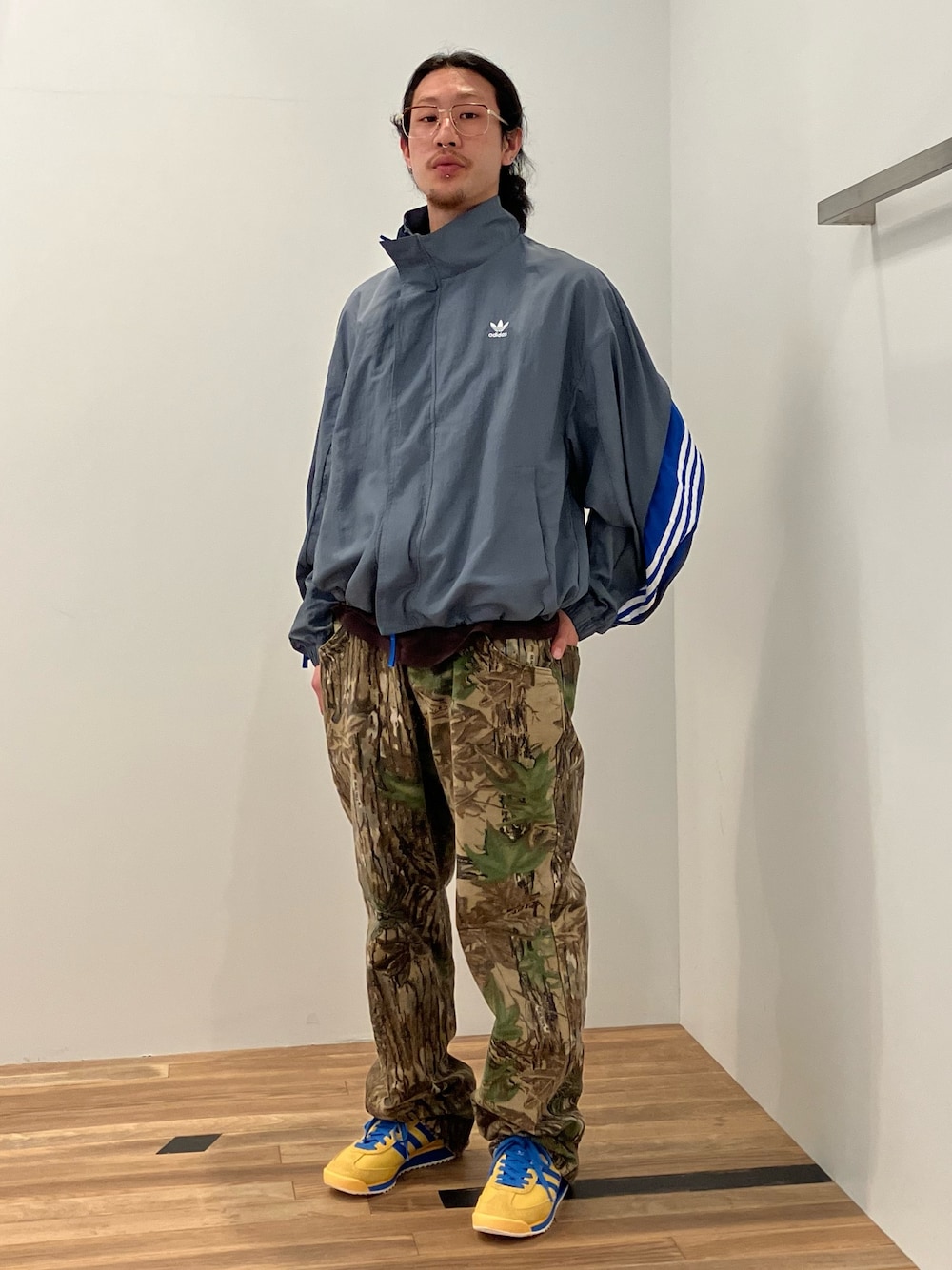 SK(アディダス オリジナルスショップ ダイバーシティ東京 プラザ