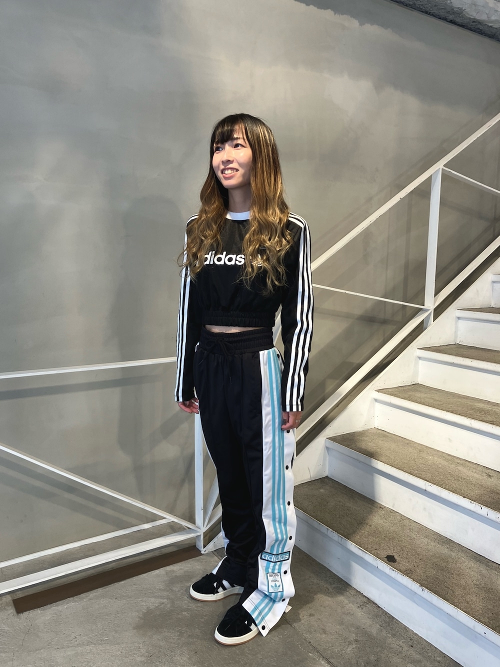 ST(アディダス オリジナルスショップ 心斎橋)｜adidasのTシャツ