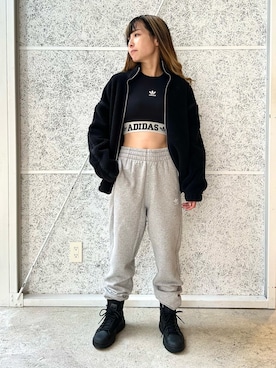 「クロップドトップス」｜「アイテム（ブルゾン）」を使った、STさん（レディース・153cm）の秋コーディネート