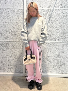 「adidas（アディダス）のFB TPベロア / ファイヤーバード トラックパンツ ベロア / ジャージ / アディダスオリジナルス adidas Originals（その他パンツ）」を使った、STさん（レディース・153cm）の秋コーディネート