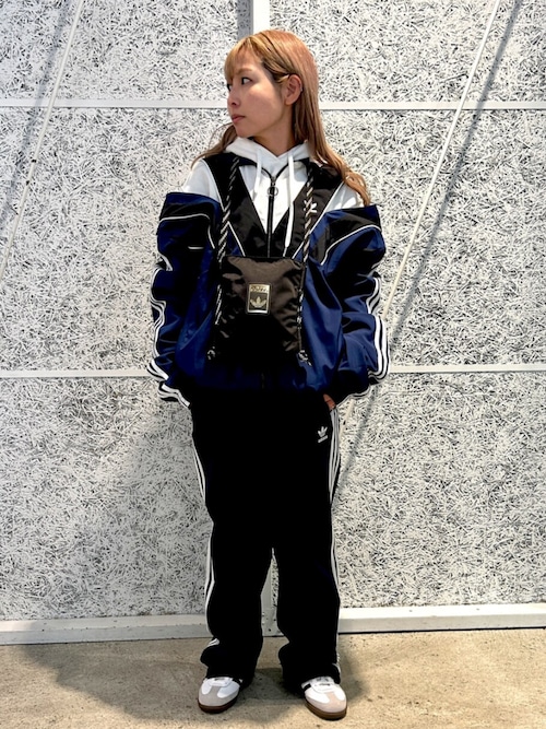 【adidas】Originals スモール ショルダー バッグ ※送関込 送関込☆adidas Originals☆使い勝手抜群 ミニショルダーバッグ