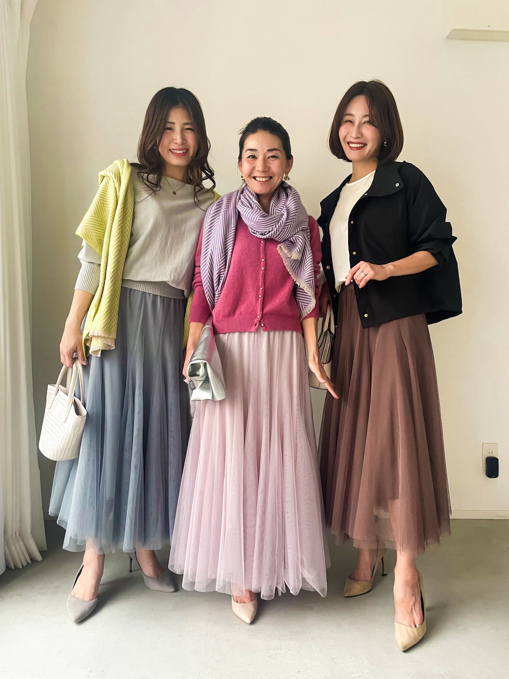 「春色、春ファッション、大人かわいい、大人ガーリー、スカートスタイル、ピンク、ピンクコーデ、ファッションを楽しもう、スカートコーデ、シフォンスカート、グレーコーデ、ブラウンコーデ、スカート、春コーデ、チュール」｜「Ehre styleのアイテム（スカート、ピンク系）」を使った、mano11さん（レディース・164cm）の春コーディネートの1枚目の写真