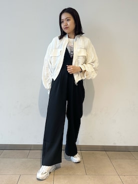 「SENSE OF PLACE by URBAN RESEARCH（センスオブプレイスバイアーバンリサーチ）のアイテム（オールインワン・サロペット）」を使った、misaさん（レディース・156cm）の春コーディネート