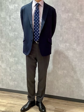 「花柄ネクタイ」｜TOKYO SHIRTS 新横浜キュービックプラザ店さん（メンズ・175cm）の冬コーディネート