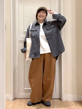 「アイテム（その他アウター）」を使った、さかもってぃさん（レディース・163cm・40代）の秋コーディネート