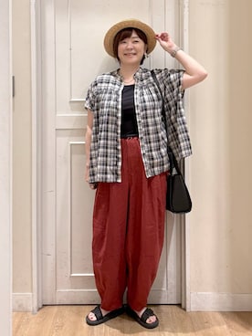 「アイテム（タンクトップ）」を使った、さかもってぃさん（レディース・163cm・40代）の夏コーディネート