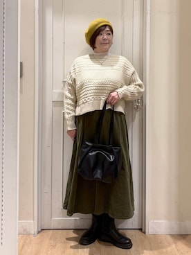 「アイテム（ハンチング/ベレー帽、イエロー系）」を使った、さかもってぃさん（レディース・163cm）の冬コーディネート