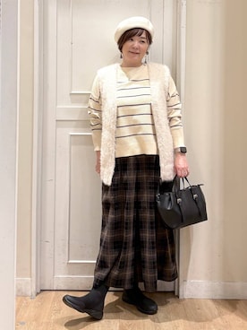 「アイテム（ベスト）」を使った、さかもってぃさん（レディース・163cm・40代）の秋コーディネート