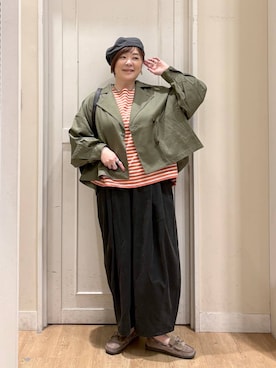 「アイテム（トレンチコート、グリーン系）」を使った、さかもってぃさん（レディース・163cm）の秋コーディネート