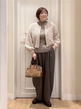 「アイテム（カーディガン/ボレロ）」を使った、さかもってぃさん（レディース・163cm・40代）の冬コーディネート