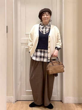 「アイテム（カーディガン/ボレロ）」を使った、さかもってぃさん（レディース・163cm・40代）の冬コーディネート