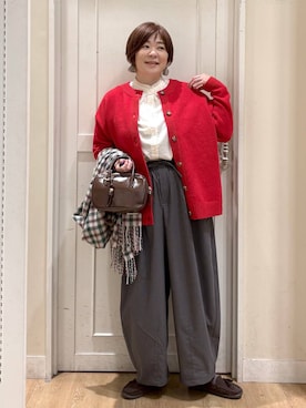 「アイテム（モカシン/デッキシューズ）」を使った、さかもってぃさん（レディース・163cm・40代）の秋コーディネート