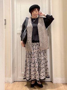「アイテム（ベスト）」を使った、さかもってぃさん（レディース・163cm・40代）の秋コーディネート