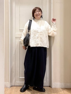 「アイテム（サンダル）」を使った、さかもってぃさん（レディース・163cm・40代）の秋コーディネート