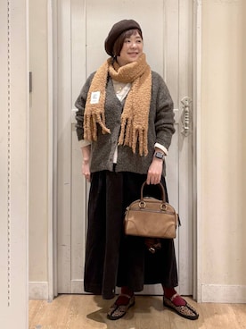 「アイテム（Tシャツ/カットソー）」を使った、さかもってぃさん（レディース・163cm・40代）の冬コーディネート