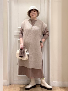 「アイテム（アームカバー）」を使った、さかもってぃさん（レディース・163cm）の秋コーディネート