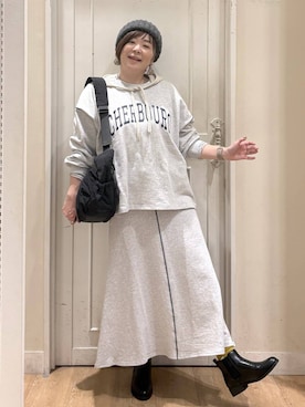 「アイテム（ニットキャップ/ビーニー）」を使った、さかもってぃさん（レディース・163cm・40代）の秋コーディネート