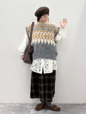 「アイテム（モカシン/デッキシューズ）」を使った、さかもってぃさん（レディース・163cm）の秋コーディネート