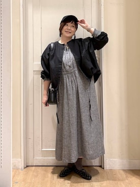 「アイテム（その他アウター、ブラック系）」を使った、さかもってぃさん（レディース・163cm）の秋コーディネート