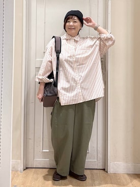 「アイテム（バックパック/リュック）」を使った、さかもってぃさん（レディース・163cm・40代）の秋コーディネート