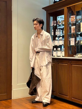 「ATON（エイトン）のアイテム」を使った、くろおかさん（メンズ・170cm）の夏コーディネート