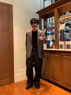 「gicipi（ジチピ）のGICIPI　LUPO（ニット/セーター）」を使った、くろおかさん（メンズ・170cm）の秋コーディネート