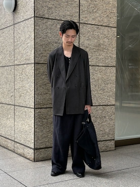 「URBAN RESEARCH（アーバンリサーチ）の『別注』SEVEN BY SEVEN×URBAN RESEARCH　LEATHER TOTE BAG（トートバッグ、グレー系）」を使った、くろおかさん（メンズ・170cm）の秋コーディネート
