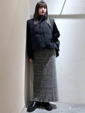 「高見え」｜「アイテム（ダウンベスト）」を使った、リンリンさん（レディース・156cm）の秋コーディネート