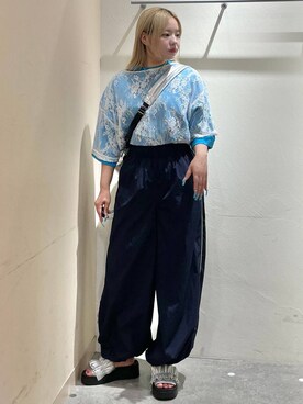 「アイテム（キーホルダー）」を使った、リンリンさん（レディース・156cm）の夏コーディネート