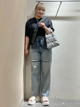 「アイテム（スマホグッズ）」を使った、リンリンさん（レディース・156cm）の夏コーディネート