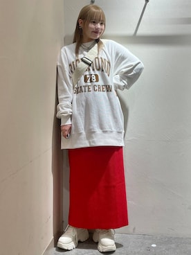「人気アイテムをチェック！」｜「アイテム（スウェット）」を使った、リンリンさん（レディース・156cm）の冬コーディネート