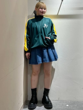 「アイテム（デニムスカート）」を使った、リンリンさん（レディース・156cm）の冬コーディネート