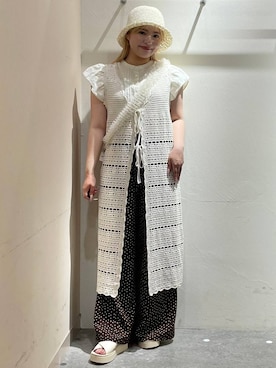「ハット」｜「アイテム（PC・スマホグッズ/家電）」を使った、リンリンさん（レディース・156cm）の春コーディネート