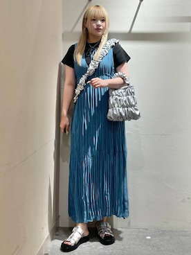 「アイテム（PC・スマホグッズ/家電）」を使った、リンリンさん（レディース・156cm）の春コーディネート
