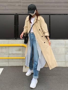 「ハイウエストデニム」｜「アイテム（トレンチコート）」を使った、amiさん（レディース・167cm）の夏コーディネート