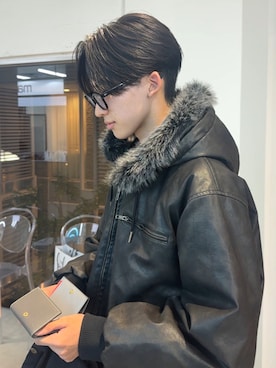 「アイテム（フレグランス）」を使った、IBUKIさん（メンズ・177cm）の冬コーディネート