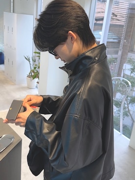 「アイテム（財布）」を使った、IBUKIさん（メンズ・177cm）の秋コーディネート