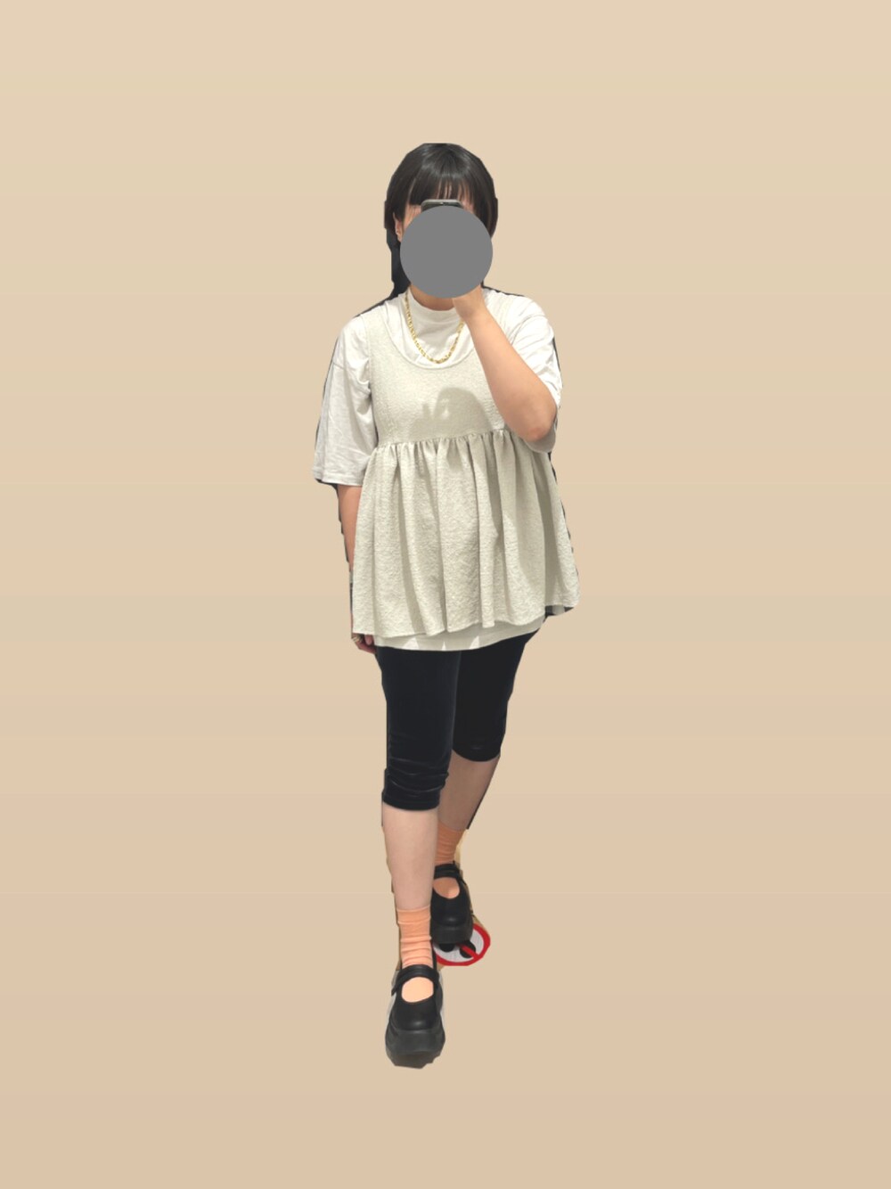 「ZARAのアイテム（バレエシューズ、ブラック系）」を使った、mさん（レディース・160cm）の夏コーディネートの1枚目の写真