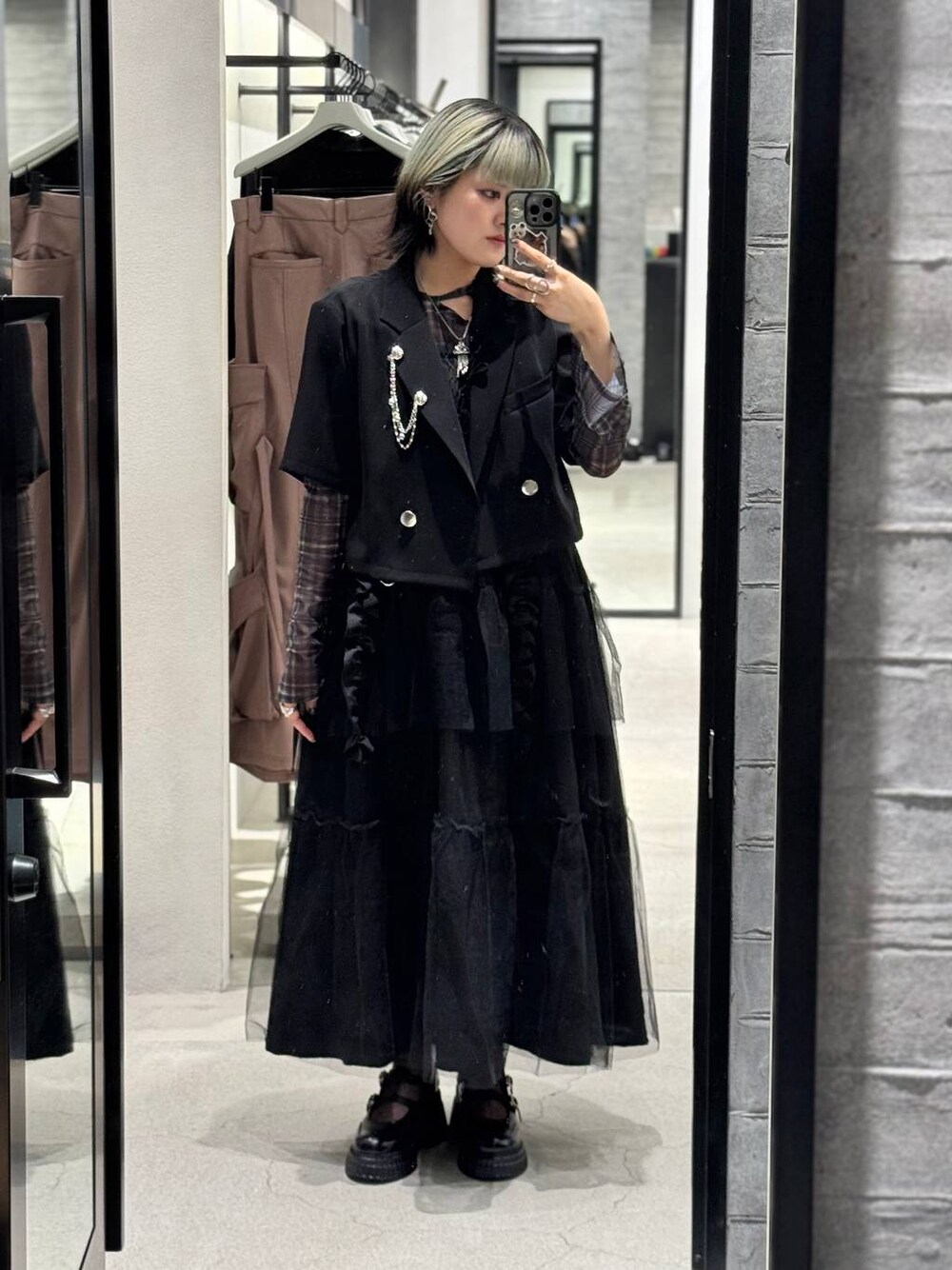 ロングフリルギャザーリボンワンピース(HARE)を使った人気ファッション