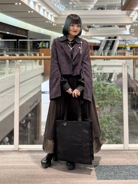 「アイテム（ブローチ/コサージュ）」を使った、かのんさん（レディース・149cm）の秋コーディネート