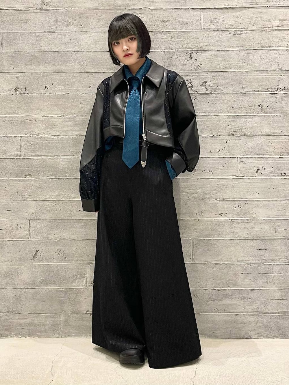 HARE スパンコールレースブルゾン 楽天市場】【SALE／35%OFF】スパンコールレースブルゾン HARE