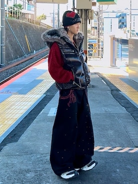 「AZUL（アズール）のアイテム」を使った、内緒の一郎さん（メンズ・167cm）の冬コーディネート