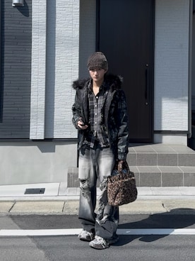 「DANKE SCHON（ダンケシェーン）のDankeSchon/ダンケシェーン/STUDS FLANNEL CHECK LSH（シャツ/ブラウス、ブラック系）」を使った、内緒の一郎さん（メンズ・167cm）の春コーディネート