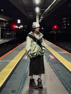 「アイテム（パーカー）」を使った、内緒の一郎さん（メンズ・167cm）の春コーディネート