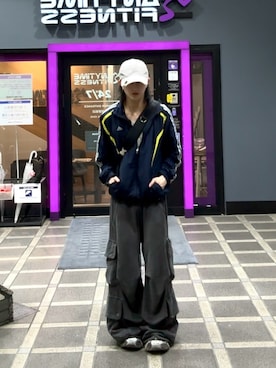 「Chikashitsu +（チカシツプラス）のアイテム」を使った、内緒の一郎さん（メンズ・167cm）の春コーディネート