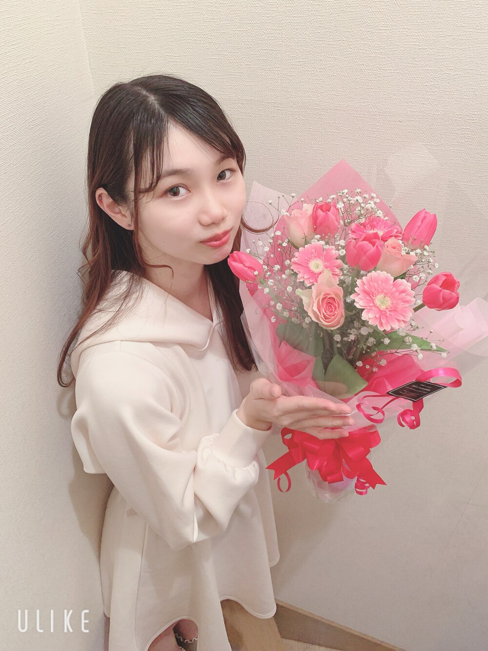 「evelynのアイテム（ワンピース/ドレス、ホワイト系）」を使った、s0a3a2a8chanさん（レディース・158cm）の春コーディネートの1枚目の写真